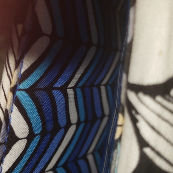 🍀NWOT Vera Bradley wristlet FREE WITH PURCHASE OF VERA BAG - Picture 4 of 7